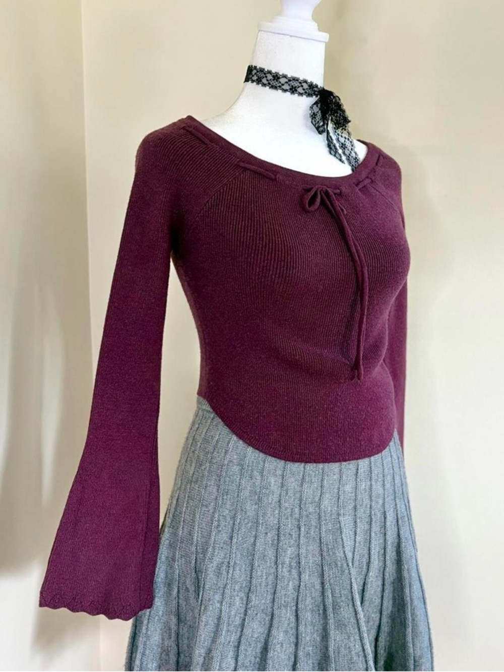 Steve Madden boho coquette bell sleeve knit top tie bow burgundy purple XXS